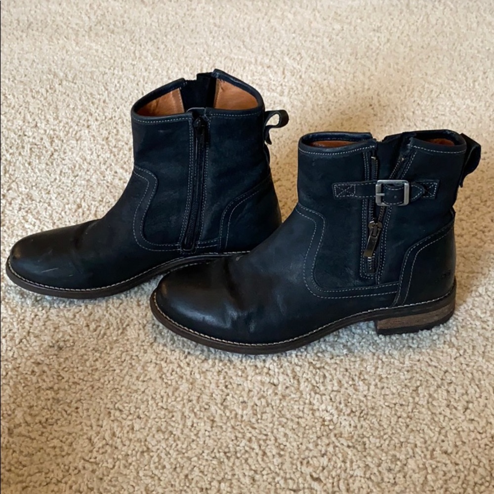 Taos black booties